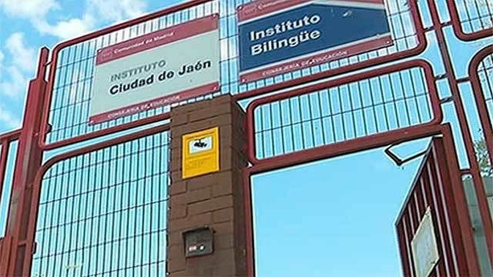 Imputada otra menor por el suicidio de la joven acosada en un instituto