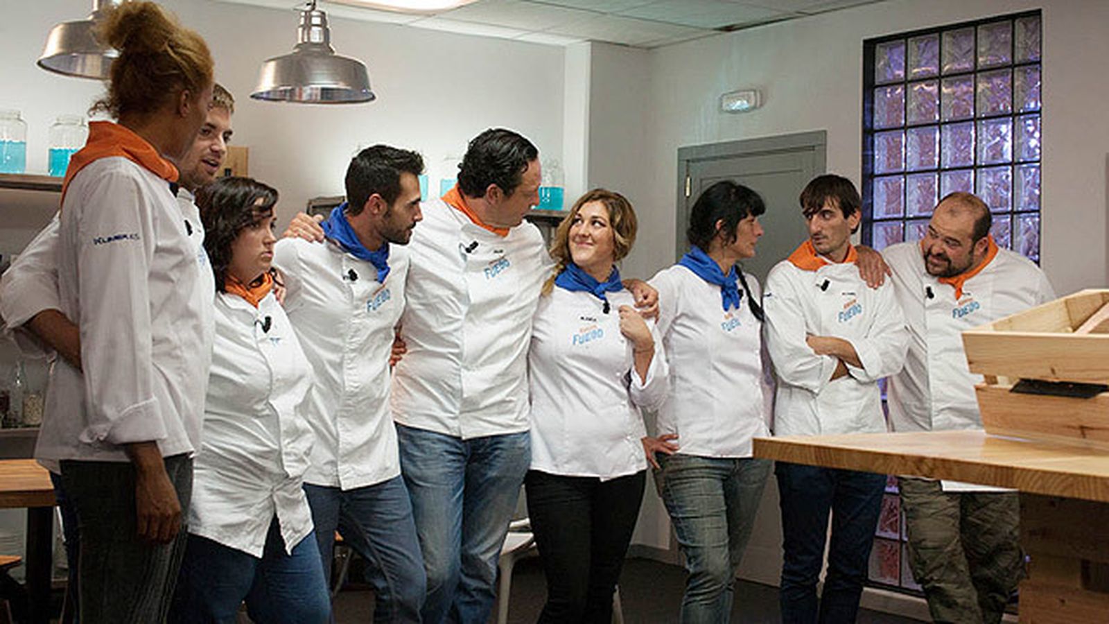 Los concursantes de Abran Fuego, en un momento del programa