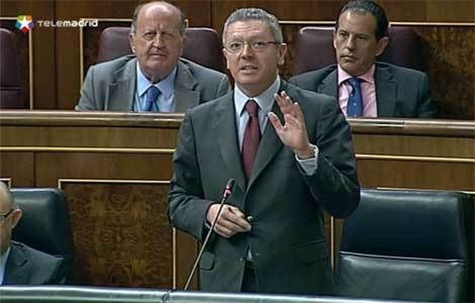 Gallardón a Valenciano: se ha acabado la supuesta superioridad intelectual de la izquierda