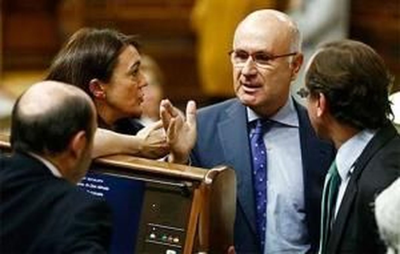 El PP pide a PSOE e IU que reconsideren su plante a la ley de transparencia