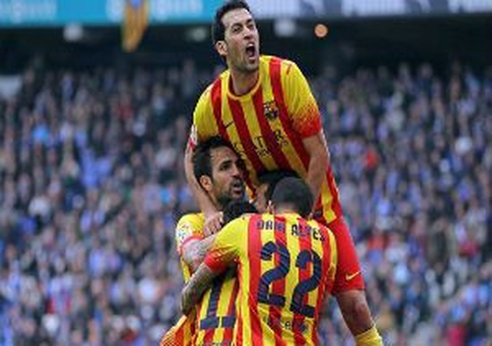 0-1. El Barça gana al Espanyol con polémica