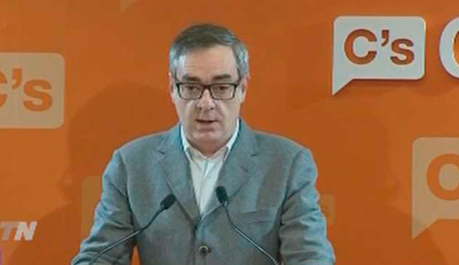 C's no descarta un pacto con Rajoy: "Es el momento de sentarnos a hablar"