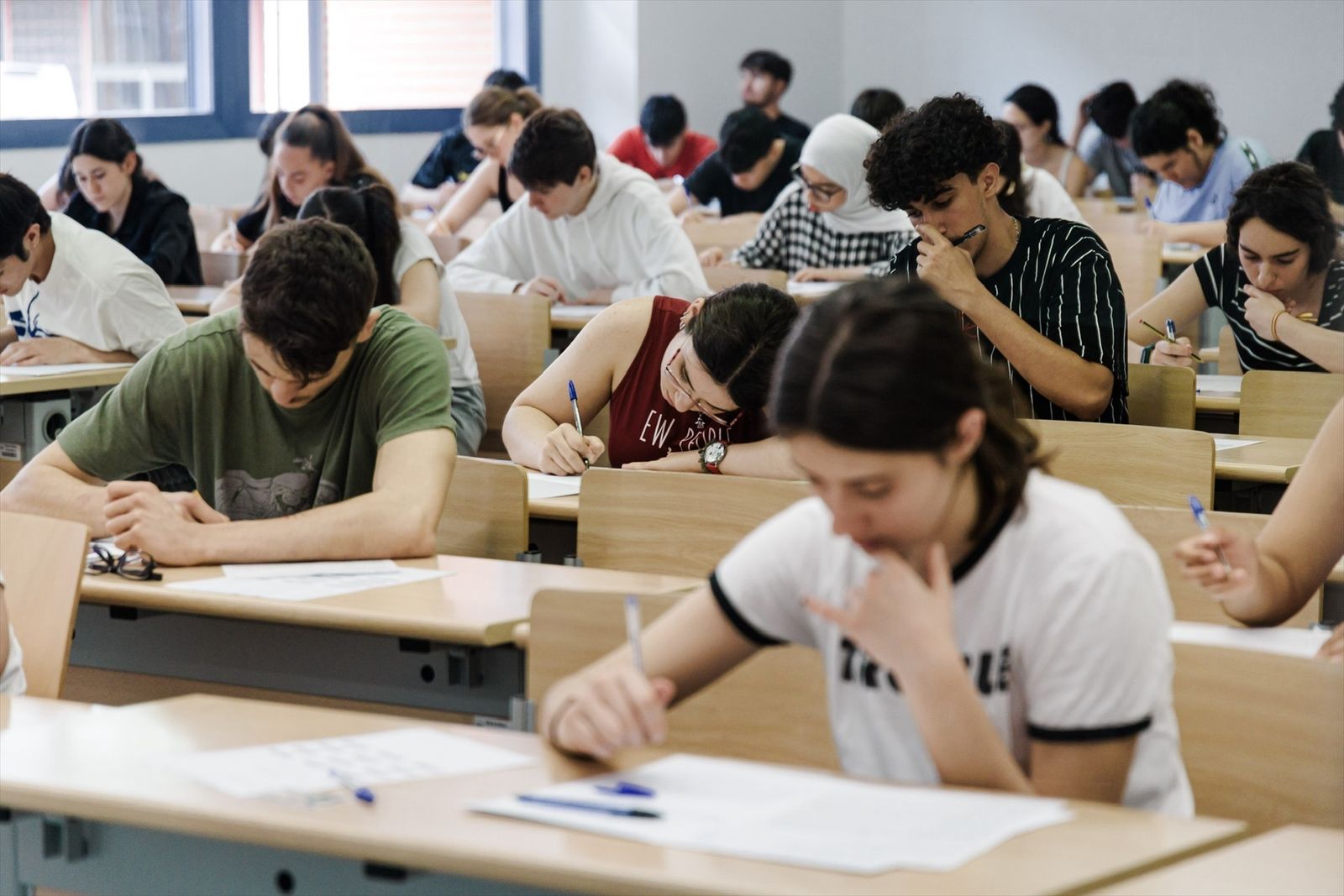 Alumnos realizan la primera prueba de la PAU en Madrid