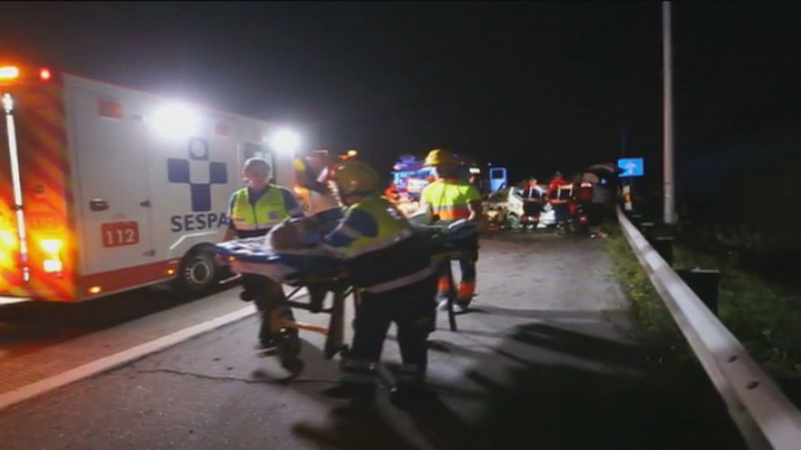 Un muerto y 5 heridos en un accidente múltiple en Gijón