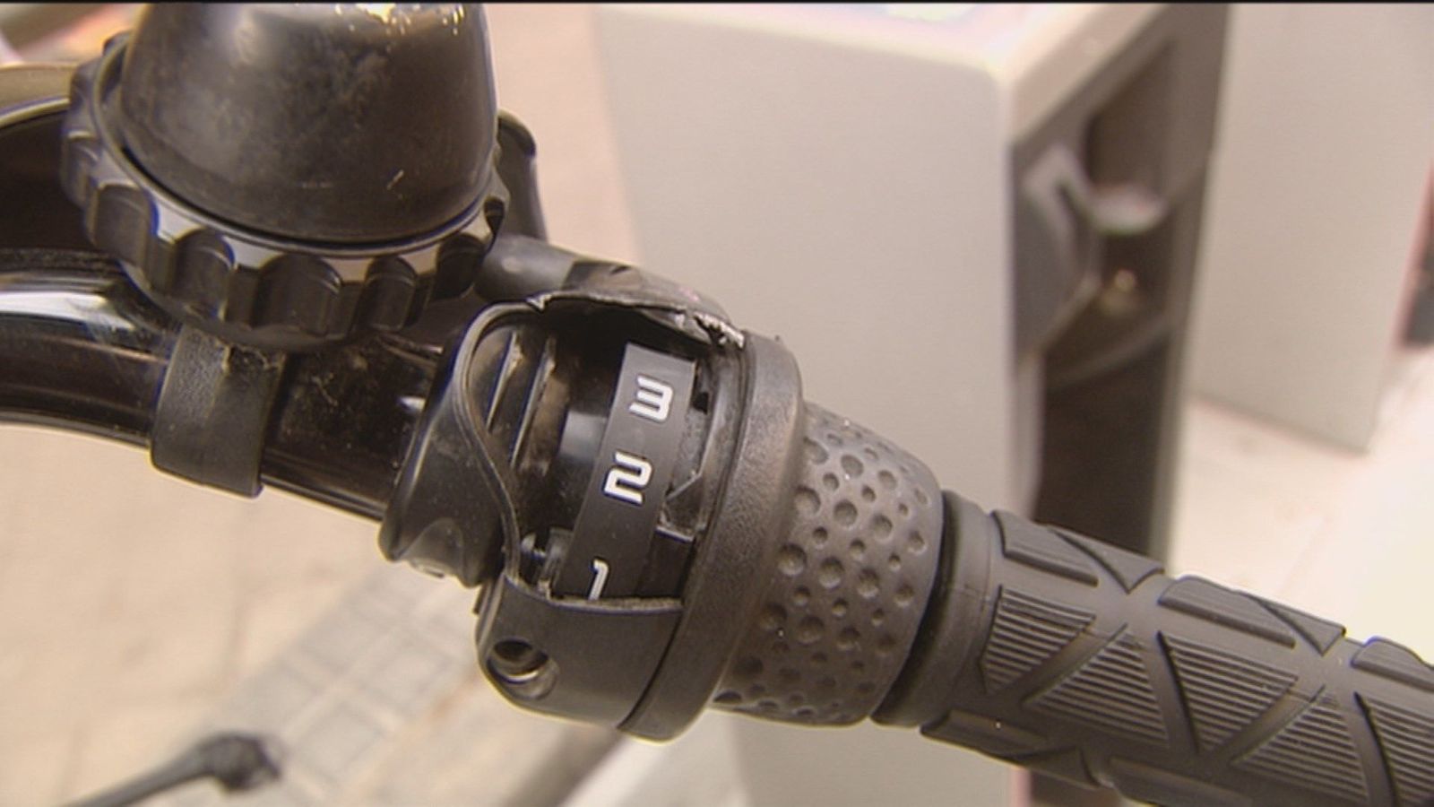 Nuevos candados en Bicimad después de que 539 bicis fueran vandalizadas la semana pasada