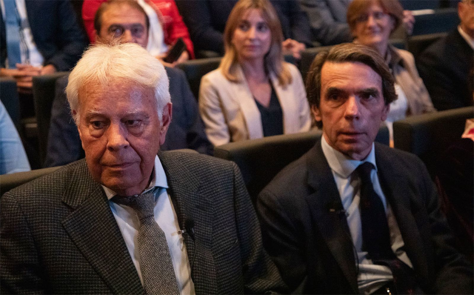 Los ex presidentes del Gobierno Felipe González y José María Aznar