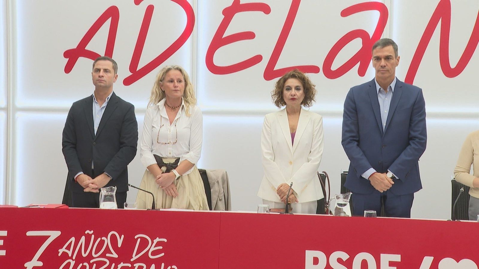 La ministra de Hacienda defiende a Cabezón de su presunta evasión de impuestos: "Ni está investigado, ni imputado"