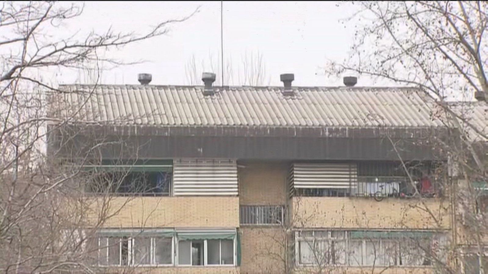 Vecinos de Orcasitas luchan contra el amianto aún sin las ayudas de la Comunidad de Madrid