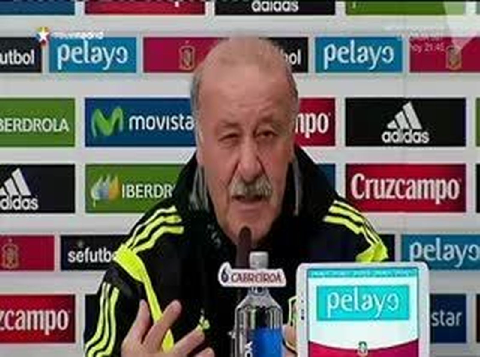 Del Bosque: "Si dudamos del compromiso, mal vamos"