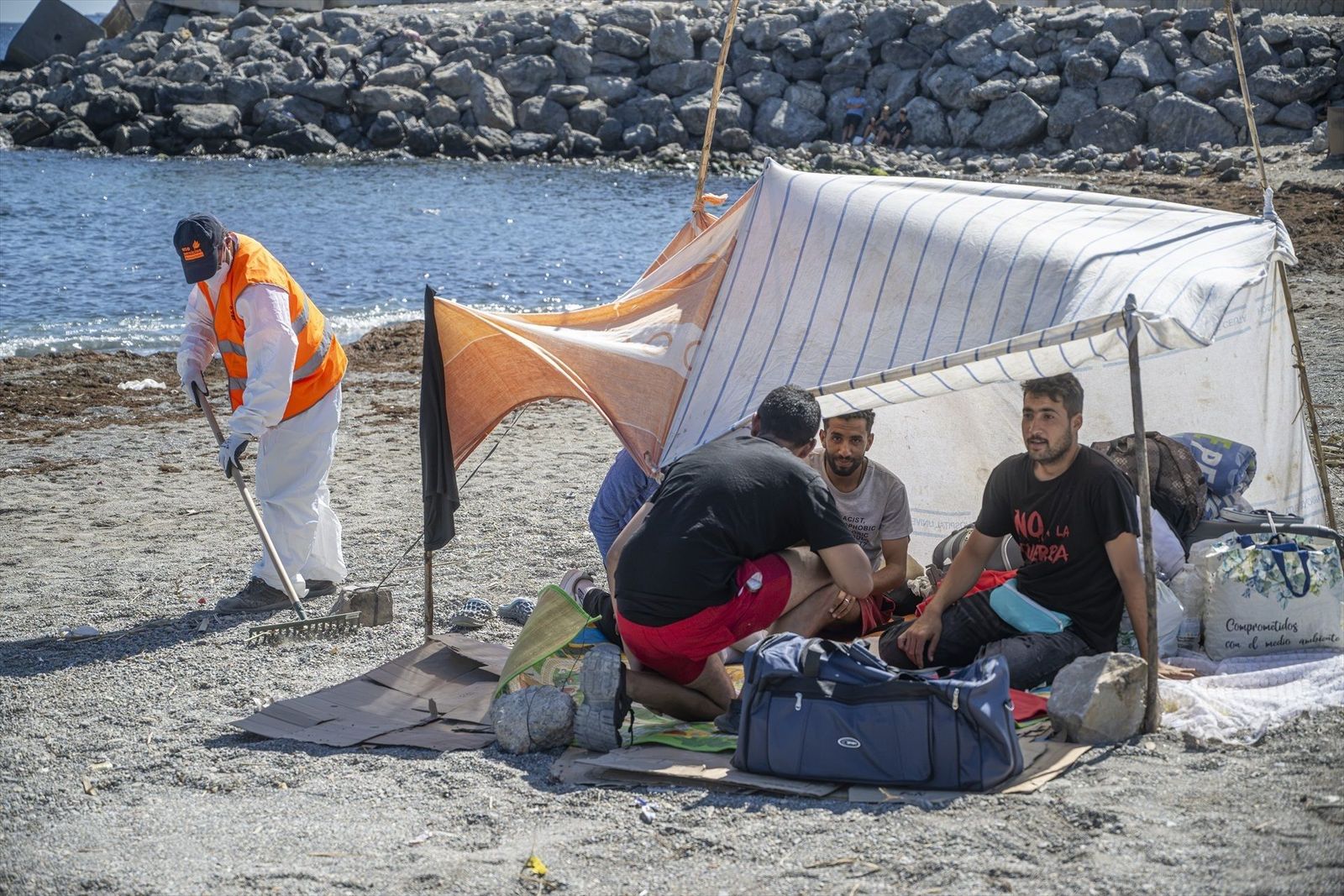 Ayuso acusa al Gobierno de Sánchez de buscar "culpables" en vez de "soluciones" en la crisis de Ceuta