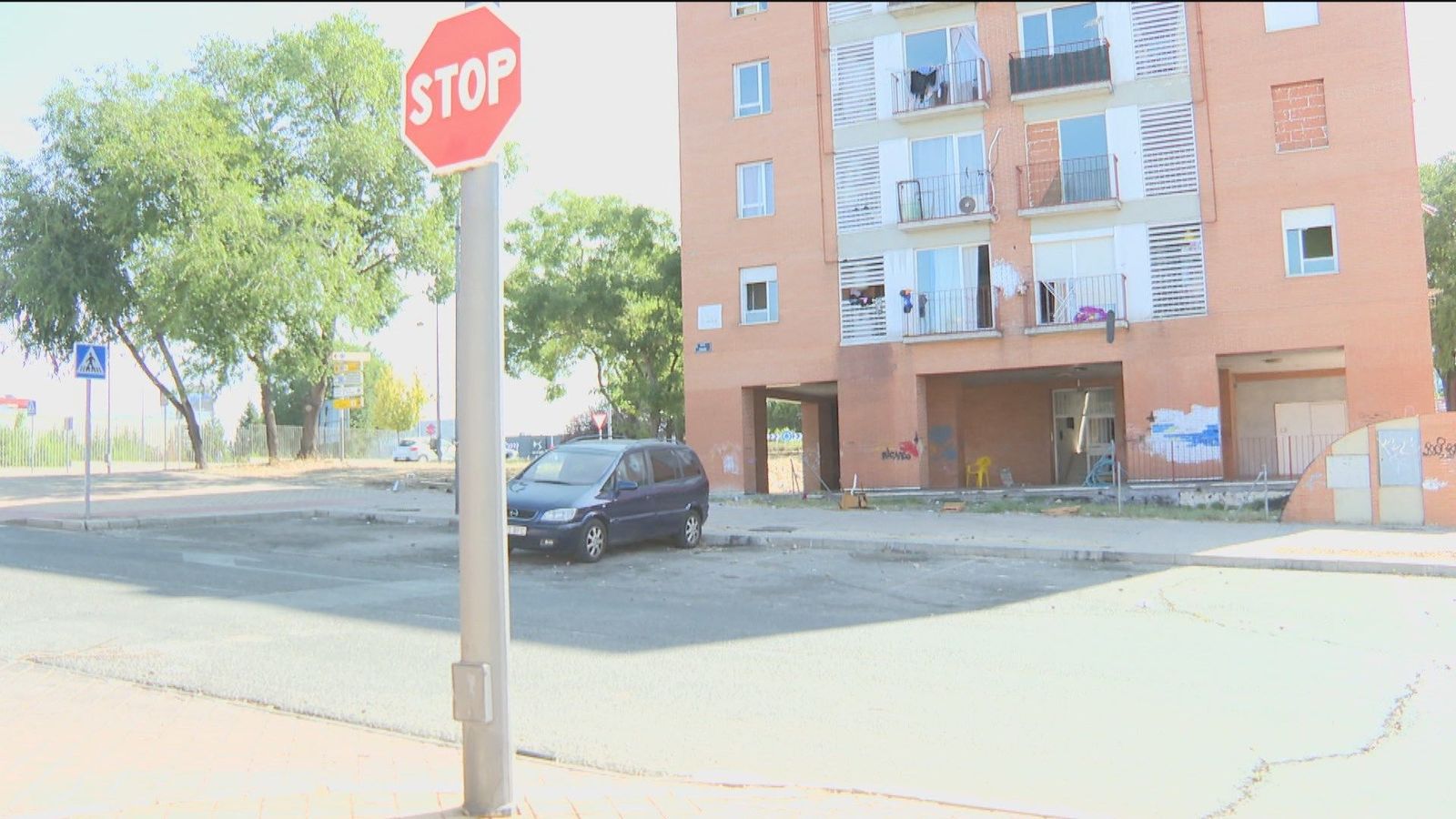 Ratas e inseguridad en dos edificios okupados en Alcorcón