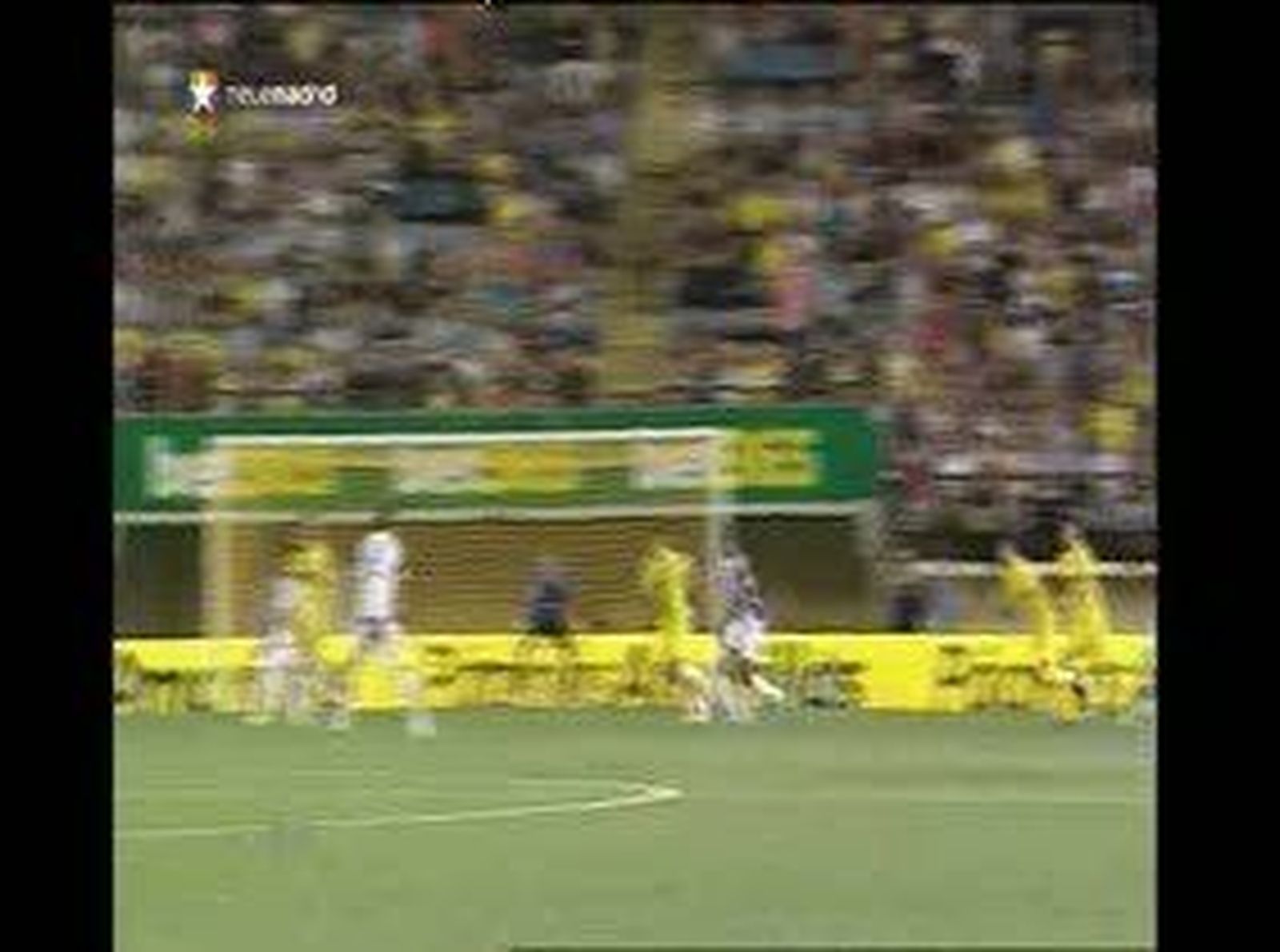 2-1. El Villarreal consigue otra remontada ante el Valladolid y es colíder