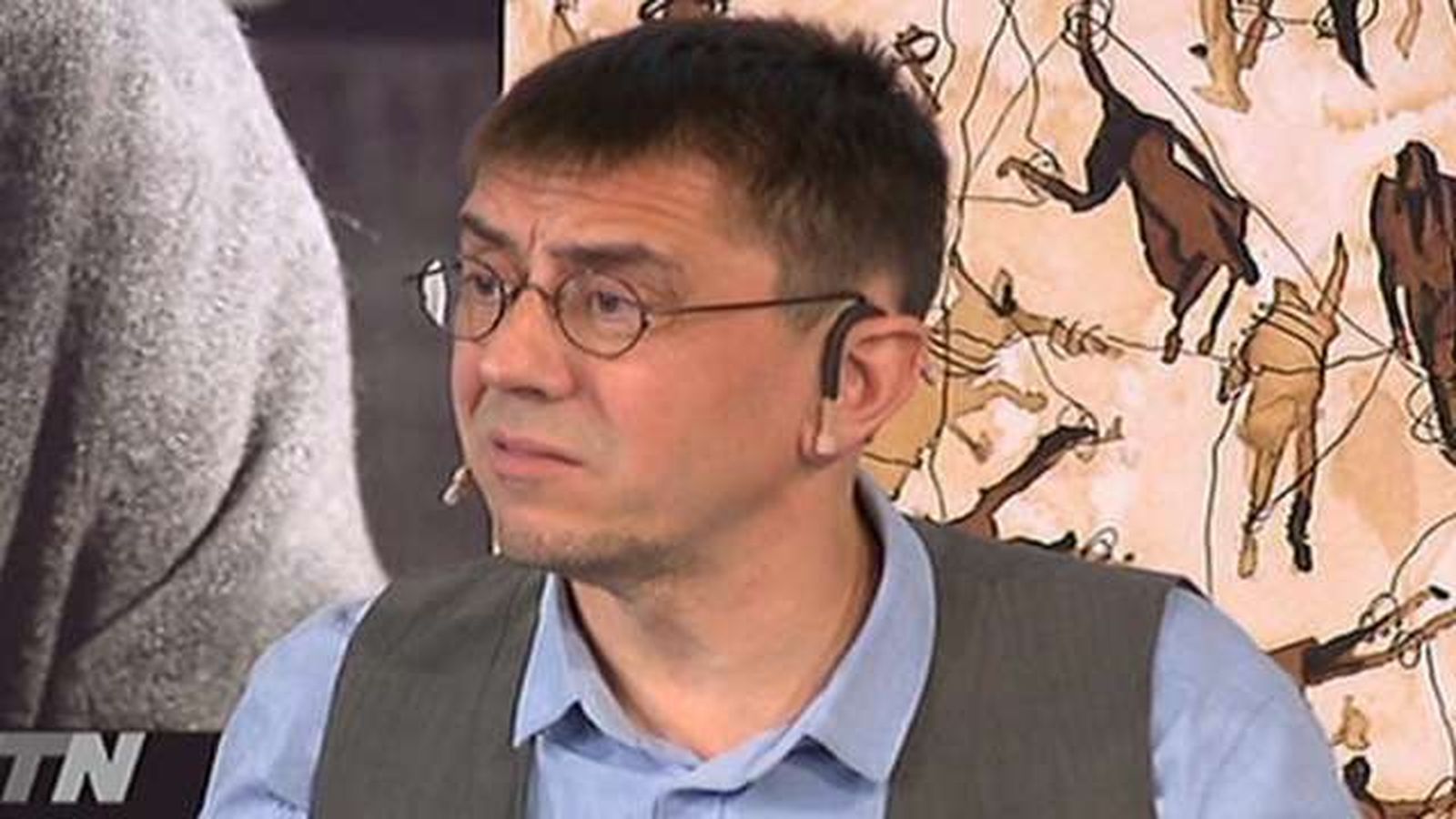 El juez de Podemos denuncia que Monedero le ha amenazado por sus opiniones