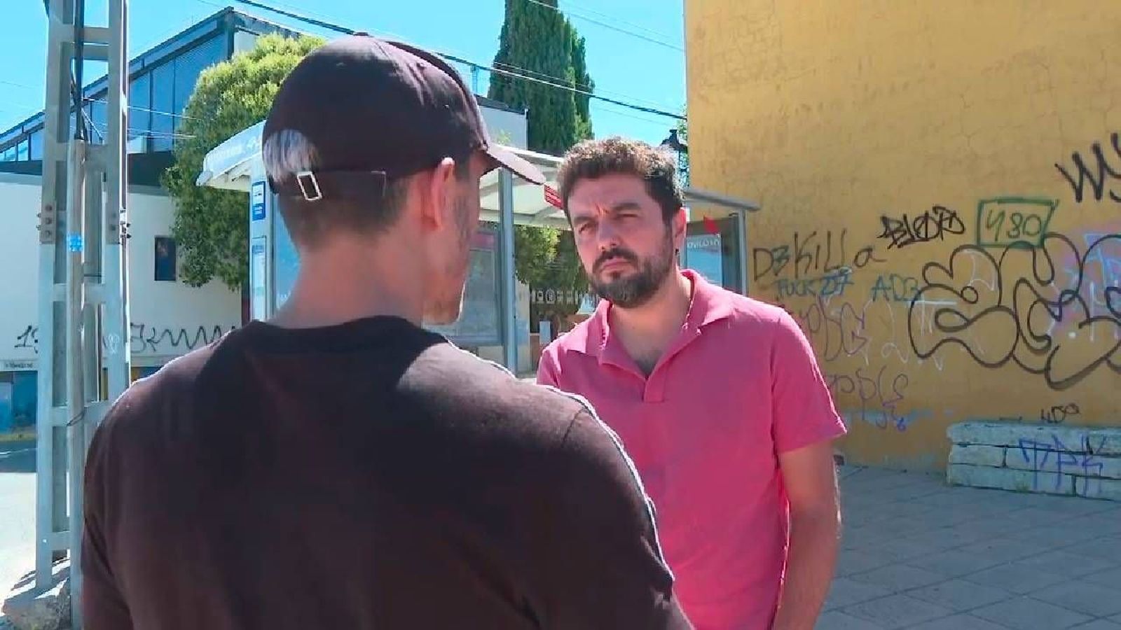 El agresor de la katana de Valdeavero ya había amenazado a varios jóvenes del pueblo: "Salió con una pistola..."