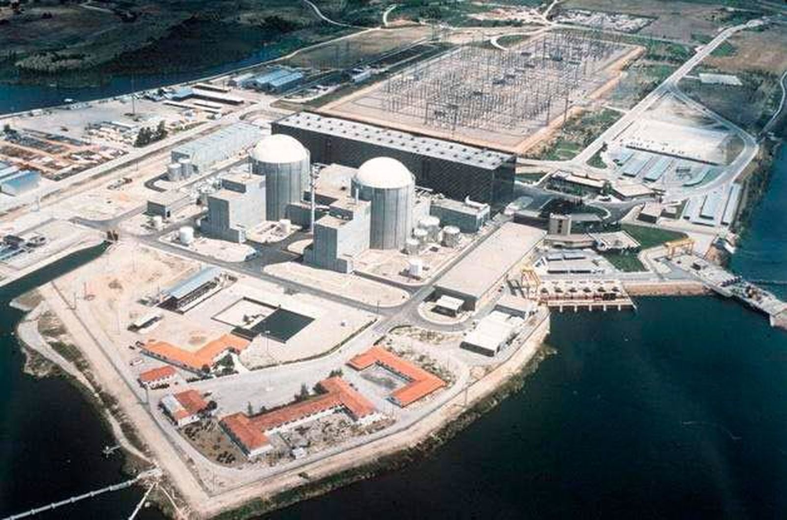 La Cumbre del Clima de Glasgow se divide por el uso de la energía nuclear