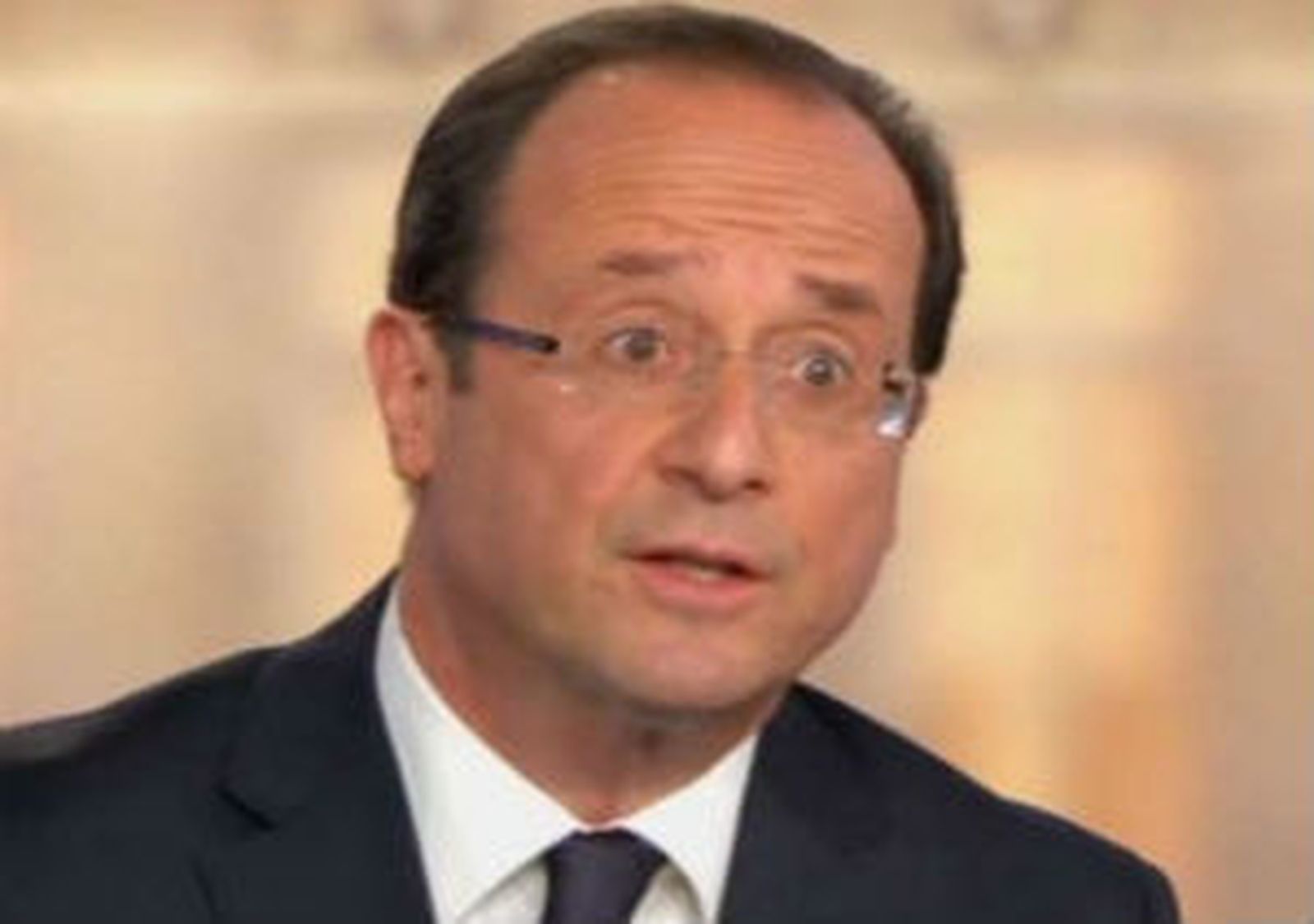 Cruce de cifras y reproches en un tenso debate entre Sarkozy y Hollande