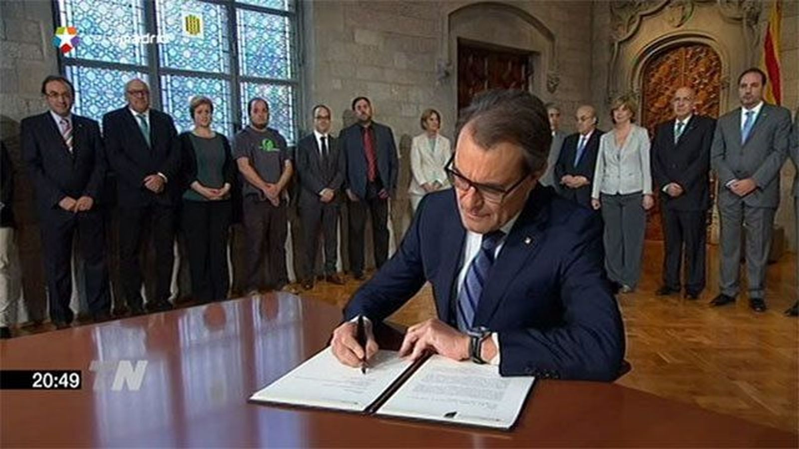 Mas asegura a las entidades que el Govern liderará la organización del 9N