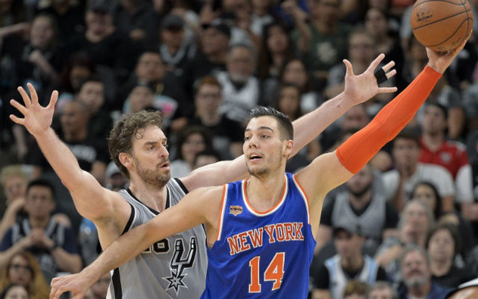 Pau Gasol y Willy Hernangómez