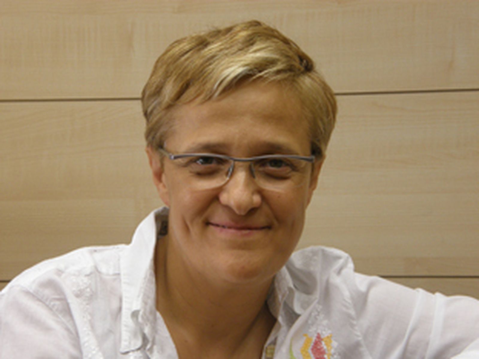 Angeles Alvarez