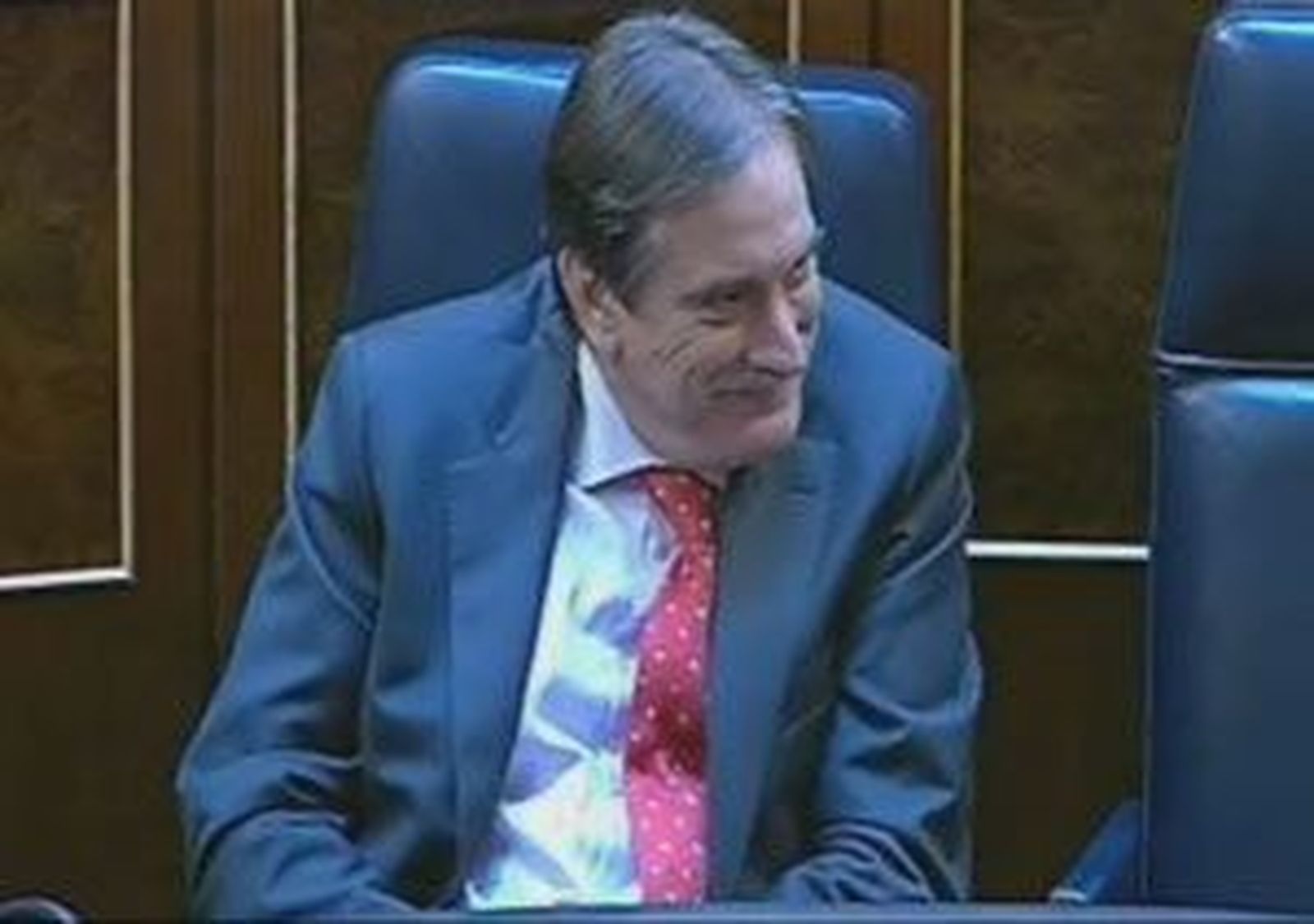 Valeriano Gómez cree que el PNV "presume de forma excesiva" de lo que consigue en Madrid