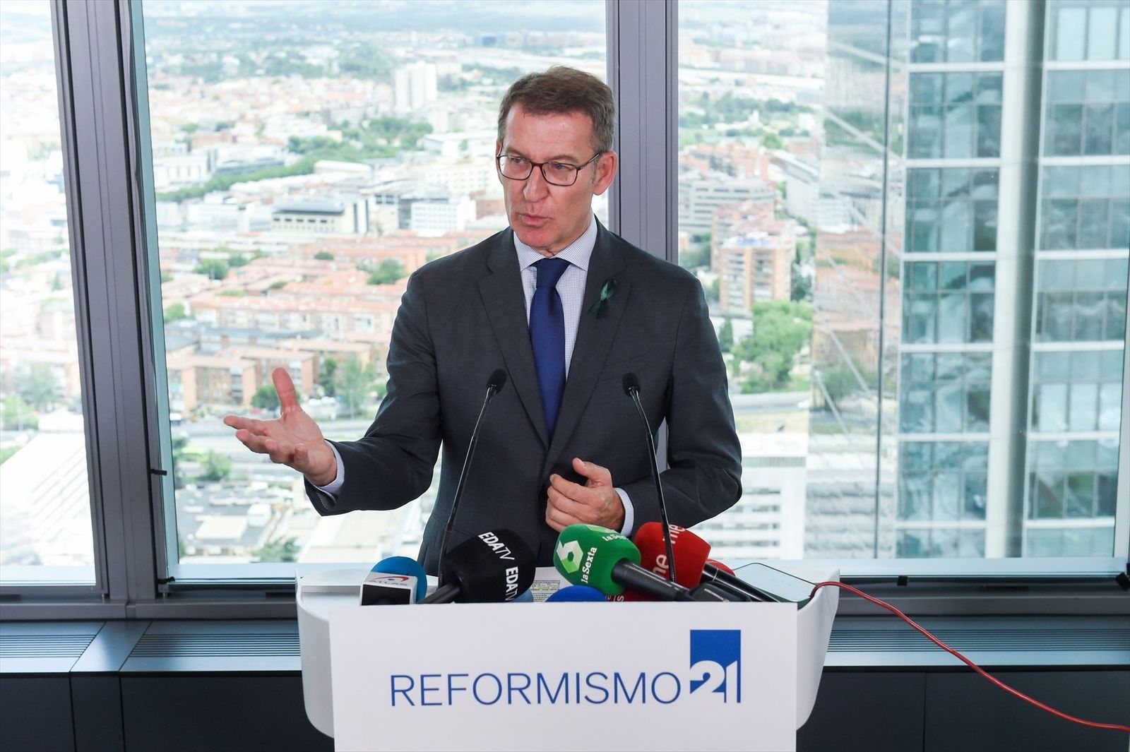 Feijóo defiende su plan económico