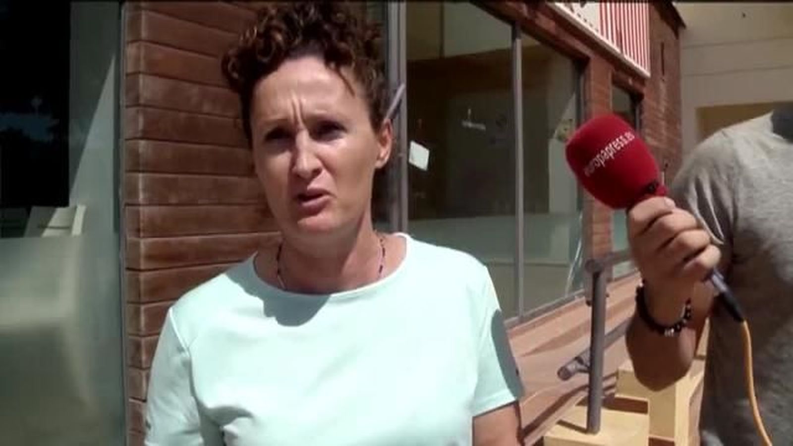 Una enfadadísima Dulce vuelve a cargar contra Isabel Pantoja