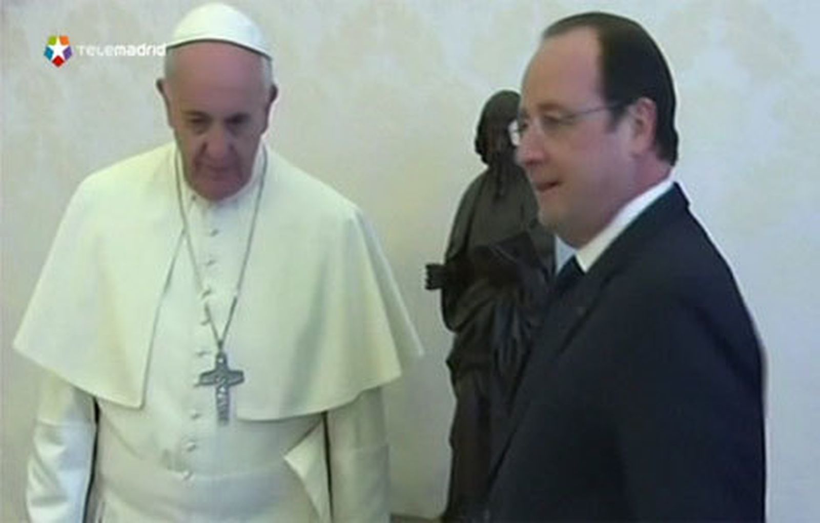 El papa Francisco con el presidente Hollande