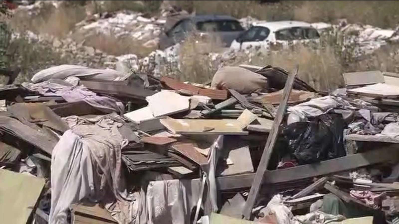 El 'azote de los vertederos' vuelve al Ensanche de Vallecas