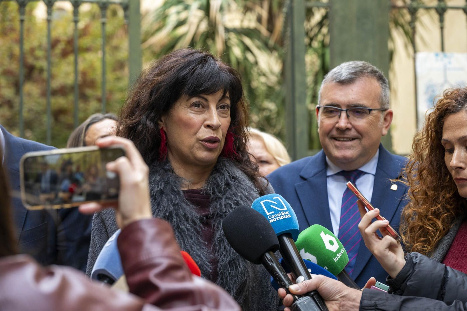 La ministra de Igualdad afronta un mal trago por los últimos fallos en el sistema de las pulseras antimaltrato