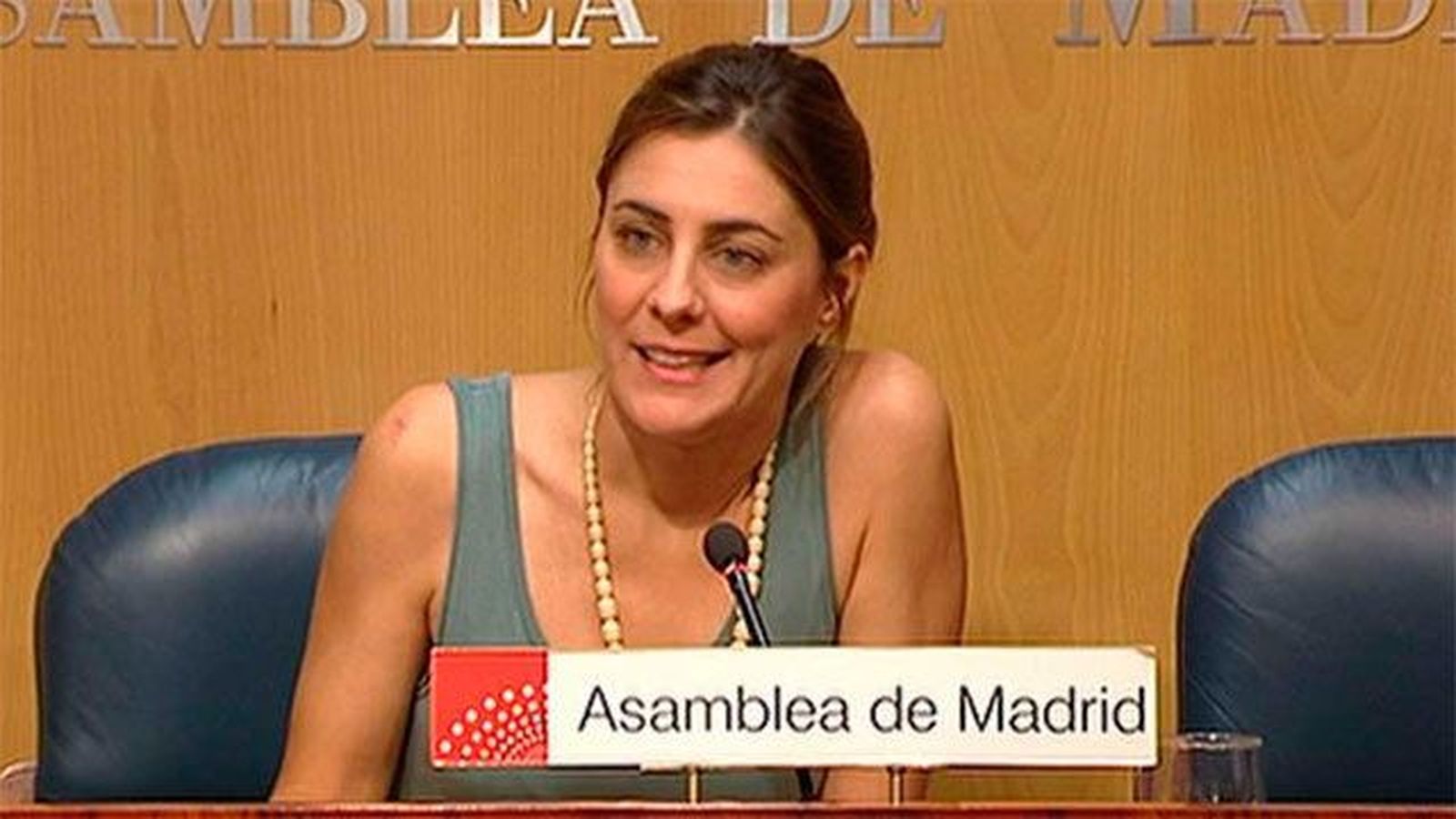 Podemos protesta ante Adrados por su "interpretación partidista" del reglamento