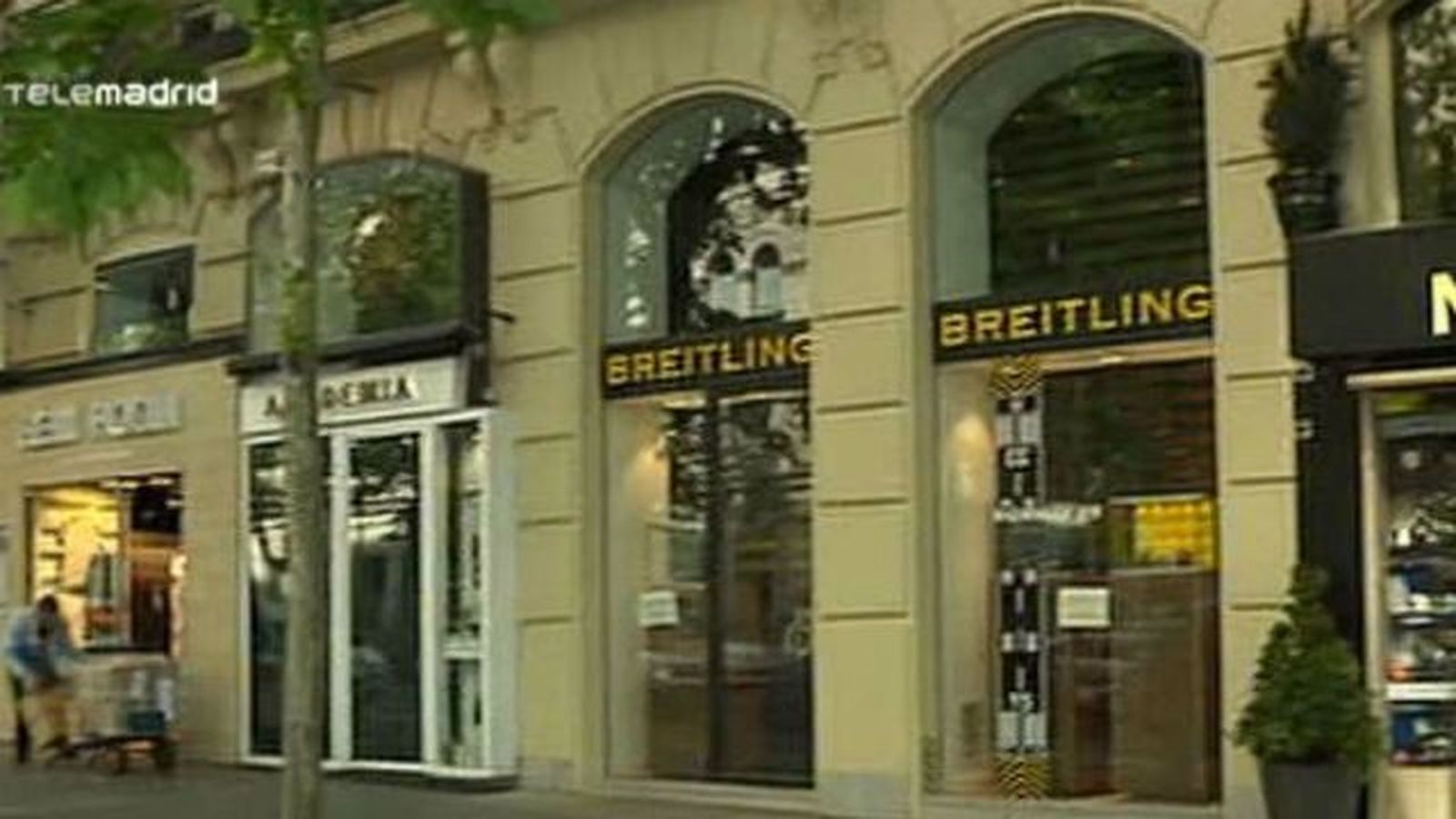 Roban relojes valorados en 300.000 euros en una joyería de la calle Serrano