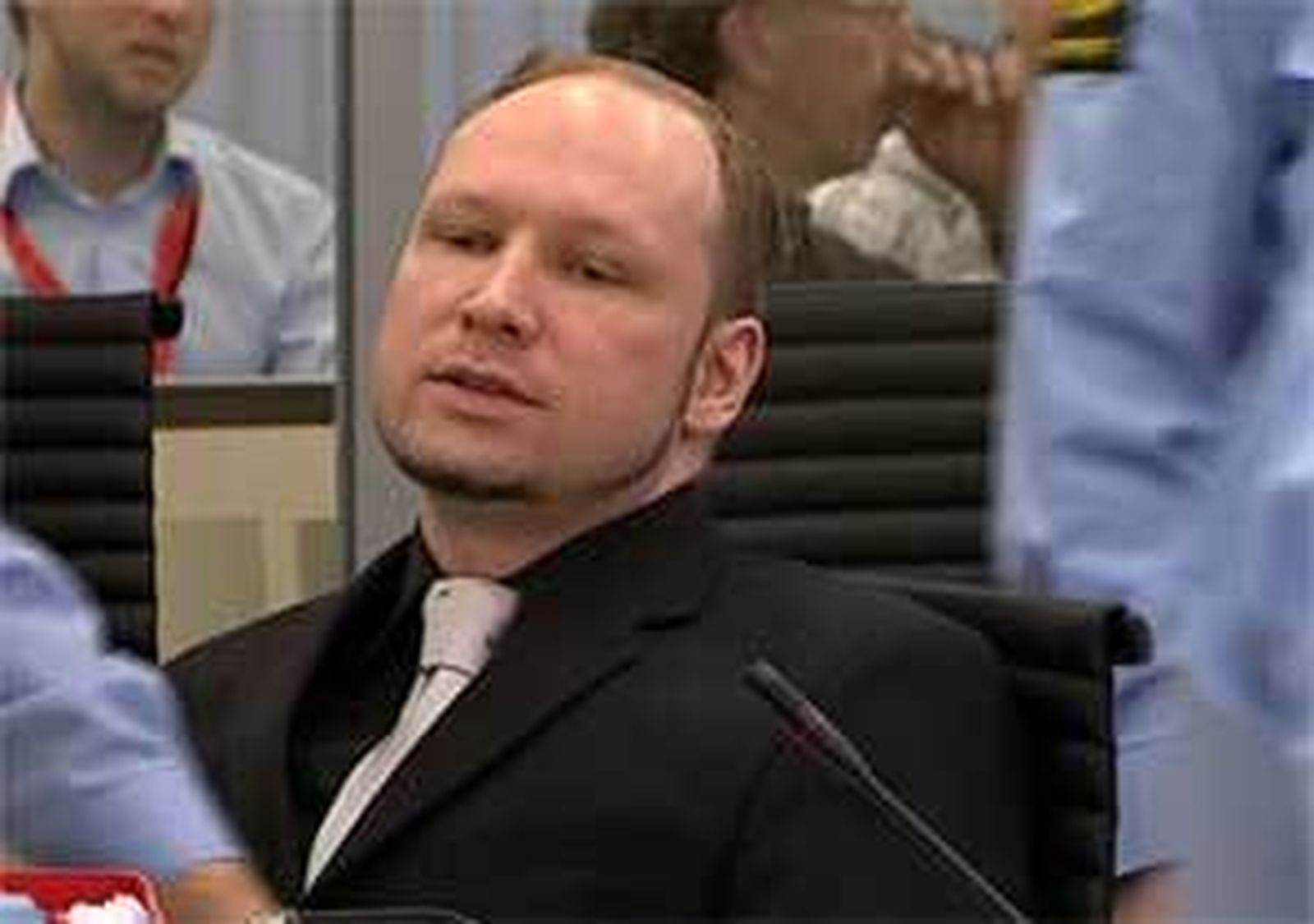 Breivik: "No soy un caso psiquiátrico, soy penalmente responsable"