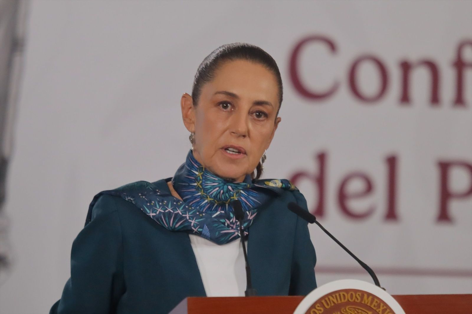 Sheinbaum quita importancia a las acusaciones de estar relacionada con el narcotráfico