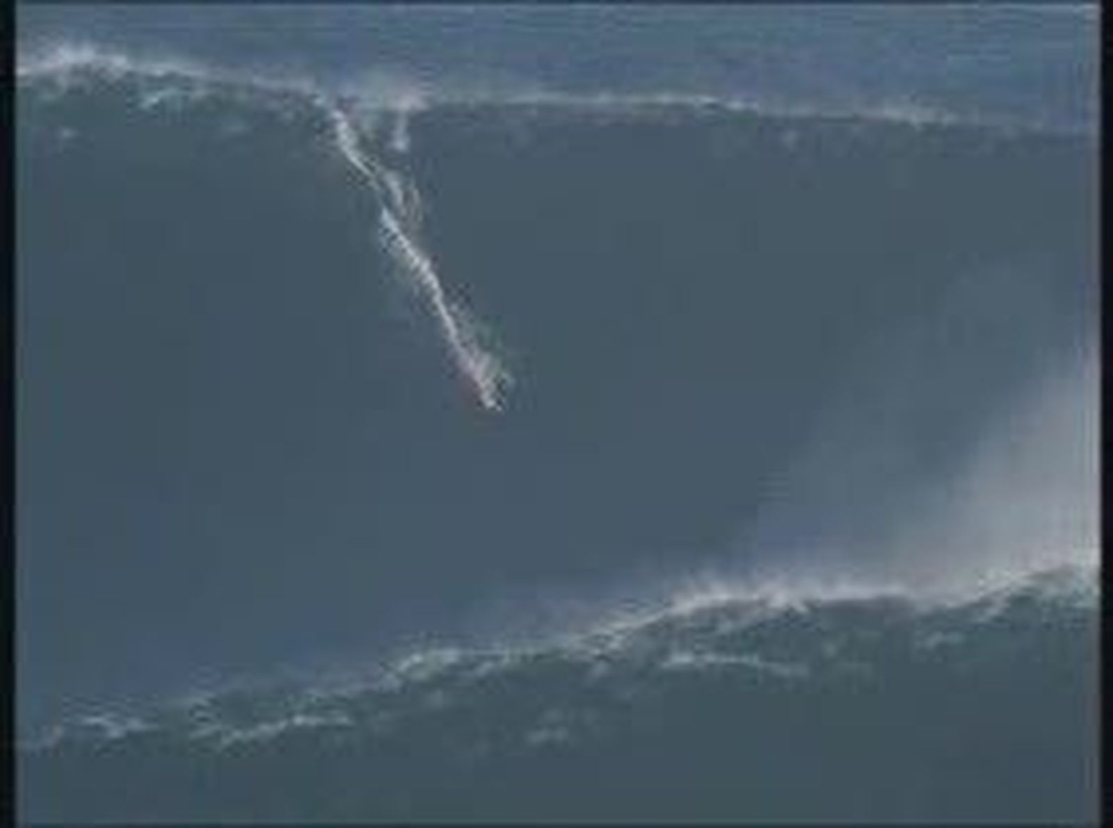 Una ola de treinta metros, nuevo récord del surf