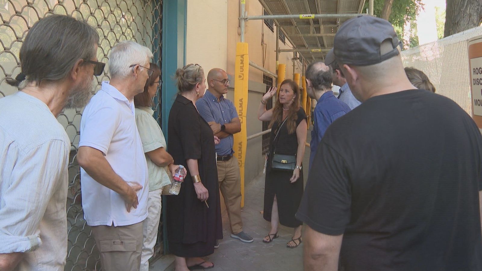 Los vecinos de Chamberí afectados por el incendio en García de Paredes comienzan a volver a sus viviendas