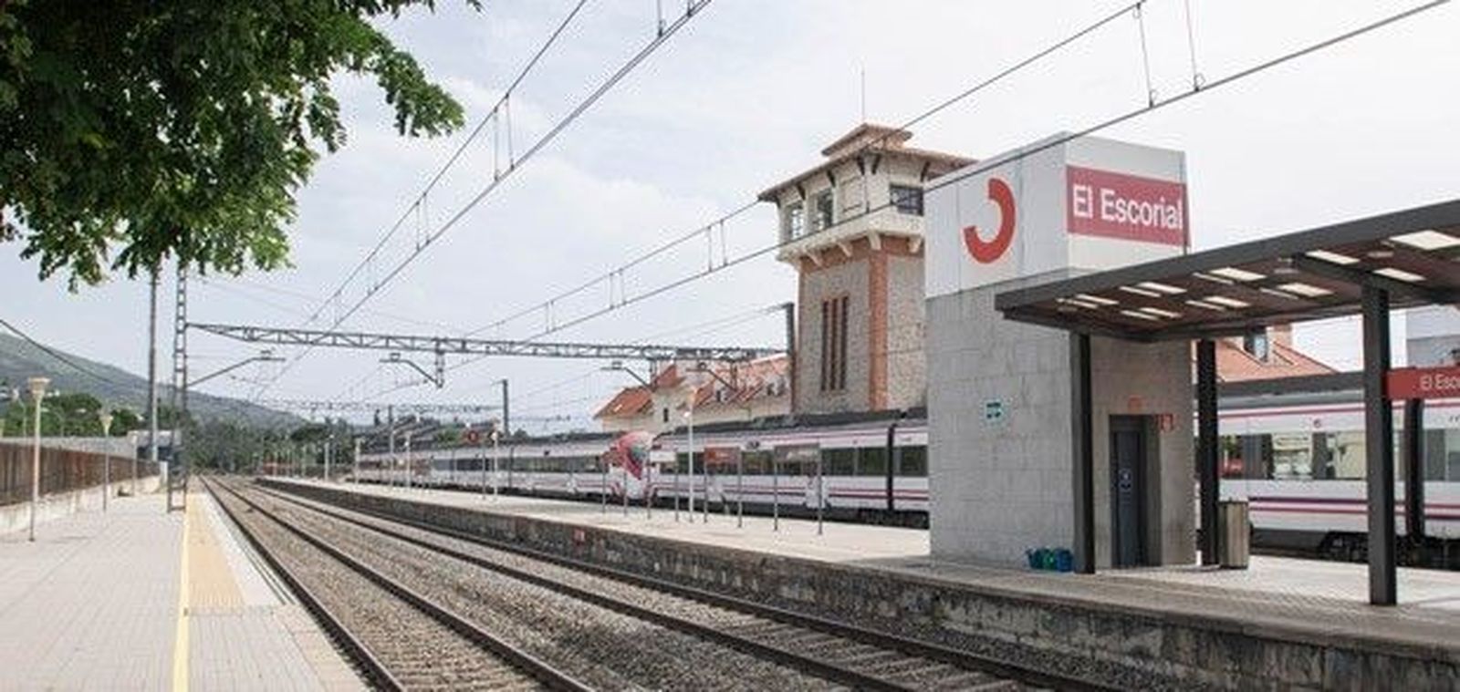 Renfe establece un plan alternativo de transporte para los usuarios de la línea C8a de Cercanías