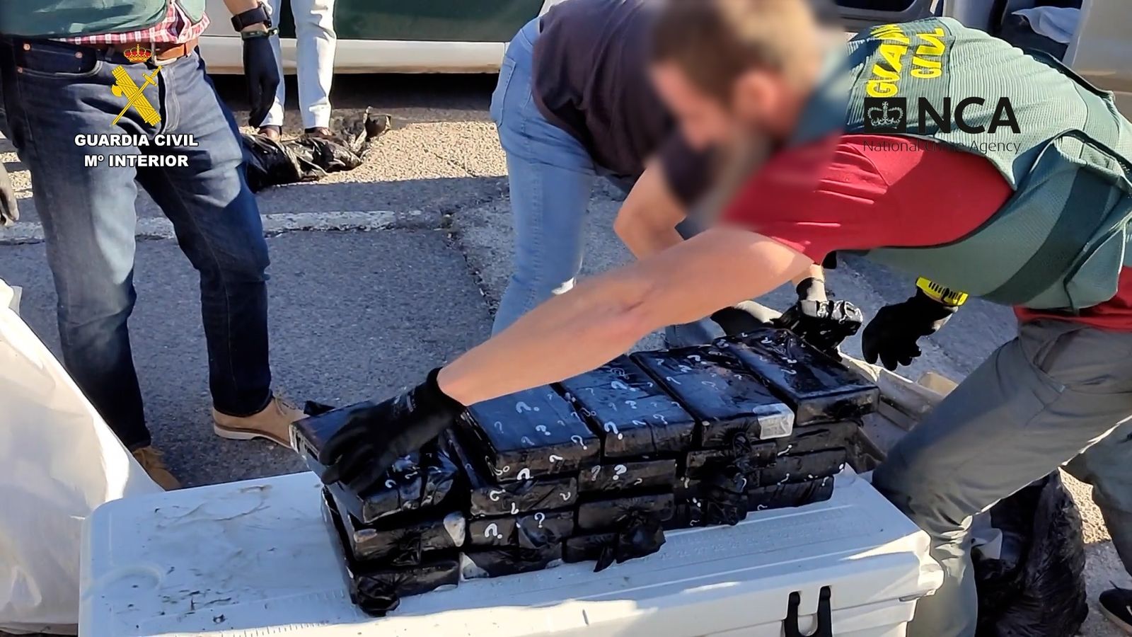 Detenida 9 personas e incautados 3.754 kilogramos de cocaína