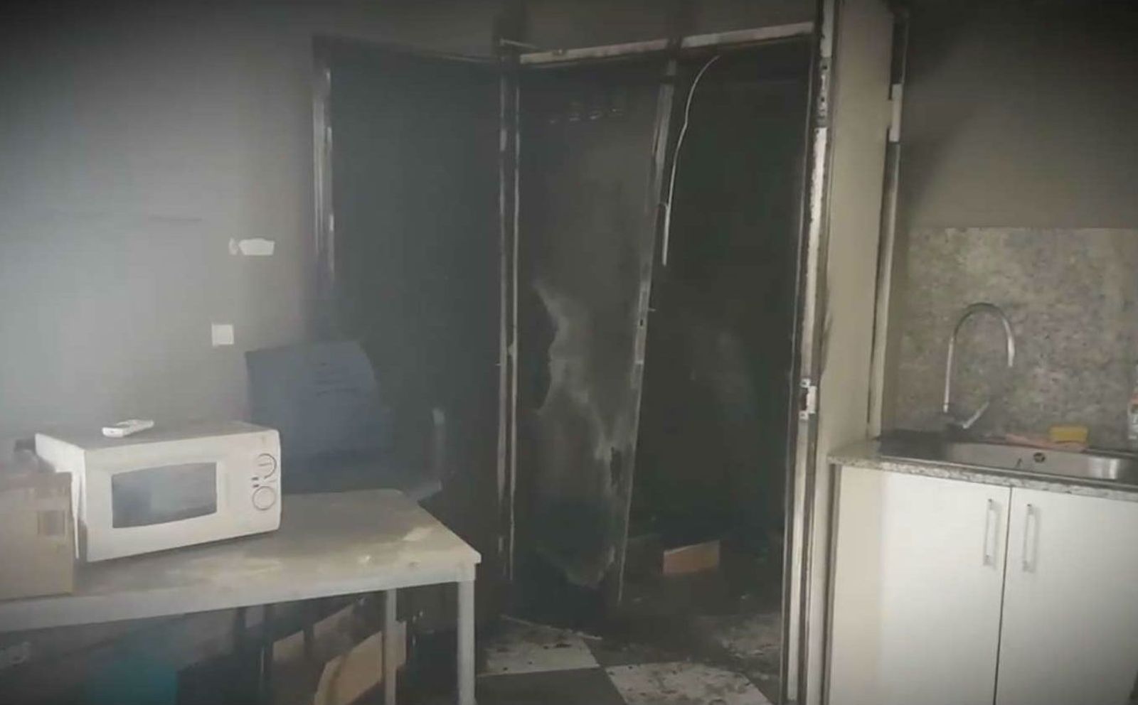 Arde el polideportivo municipal del barrio de La Concepción de Madrid