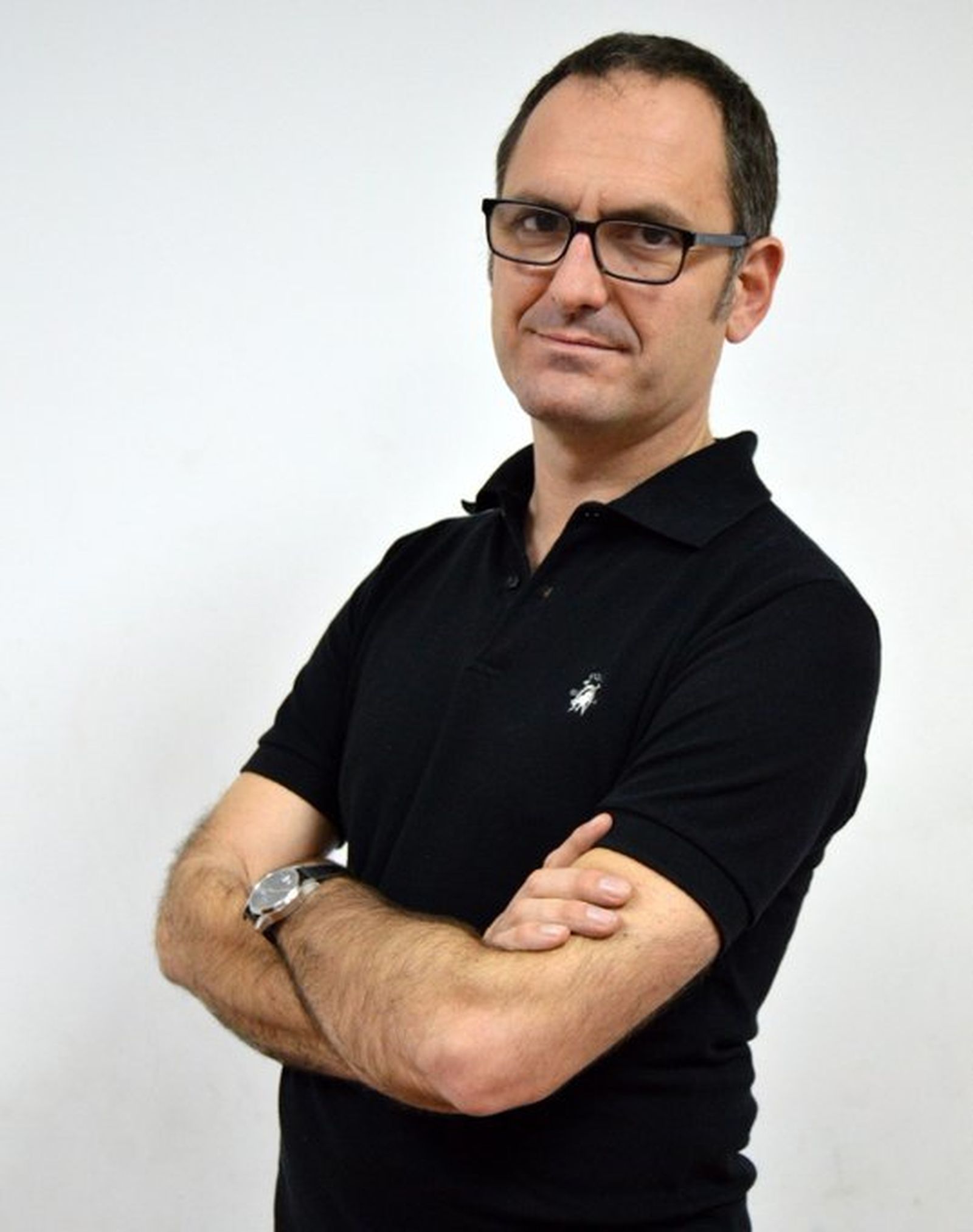 Carlos Aladro: “Empecé a estudiar ingeniería, pero al final me pudieron los genes”