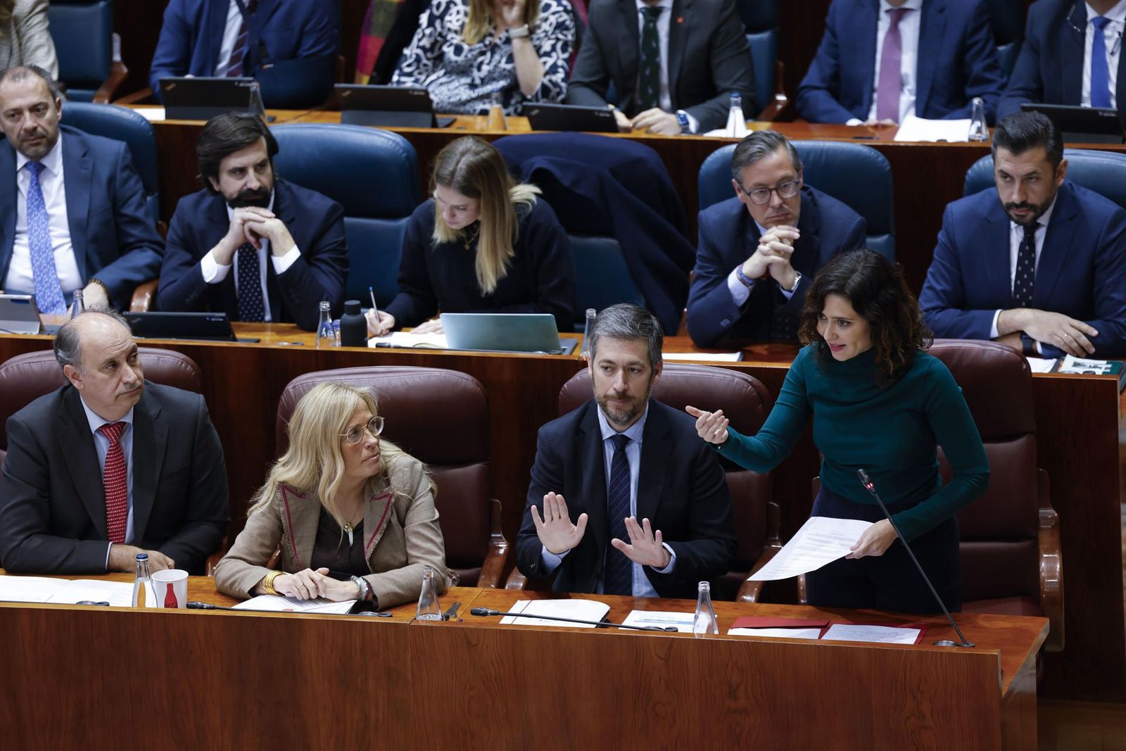 Vivienda, natalidad y FP acaparan el pleno de la Asamblea de Madrid