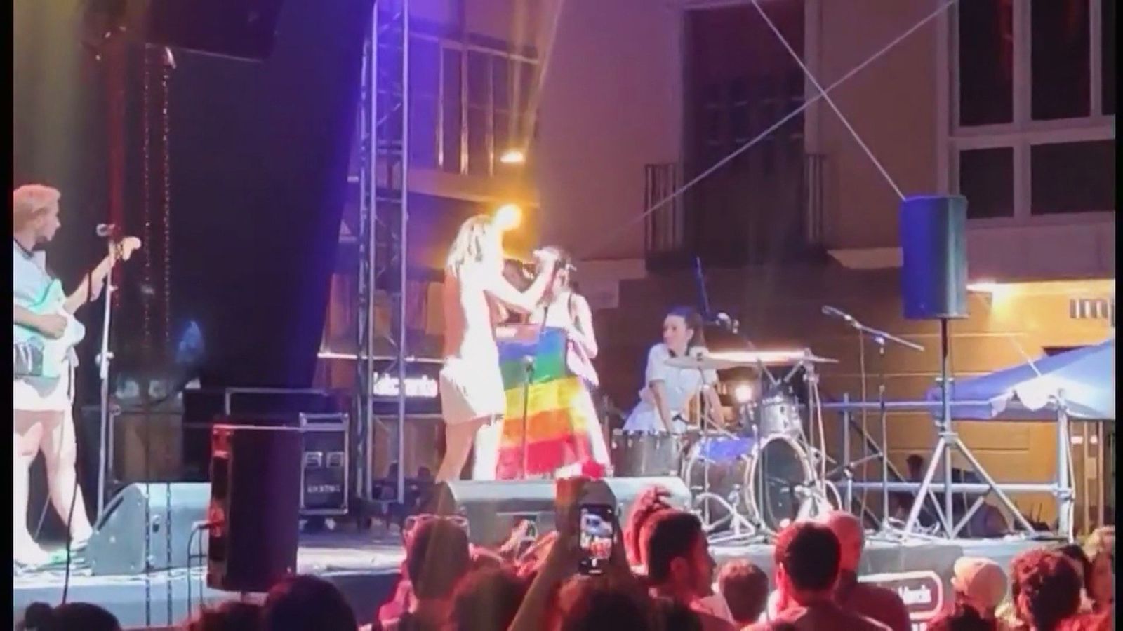 La Policía de Murcia investiga al agente que exigió a Rocío Saiz cubrirse en el Orgullo