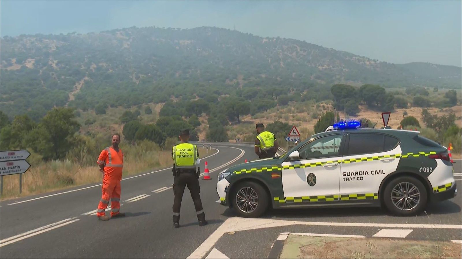 Los vecinos desalojados de Pelayos vuelven a hacer las maletas tras una nueva evacuación
