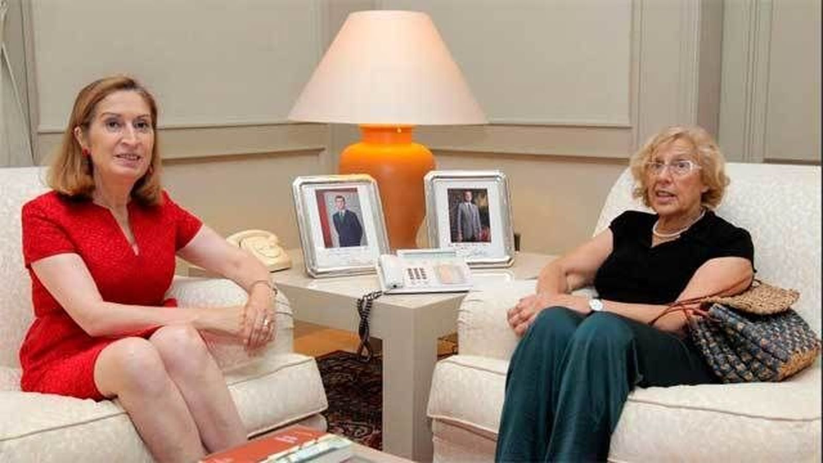 Carmena se reune con la ministra de Fomento