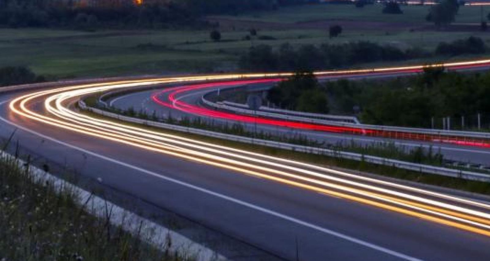 Carretera con luces led