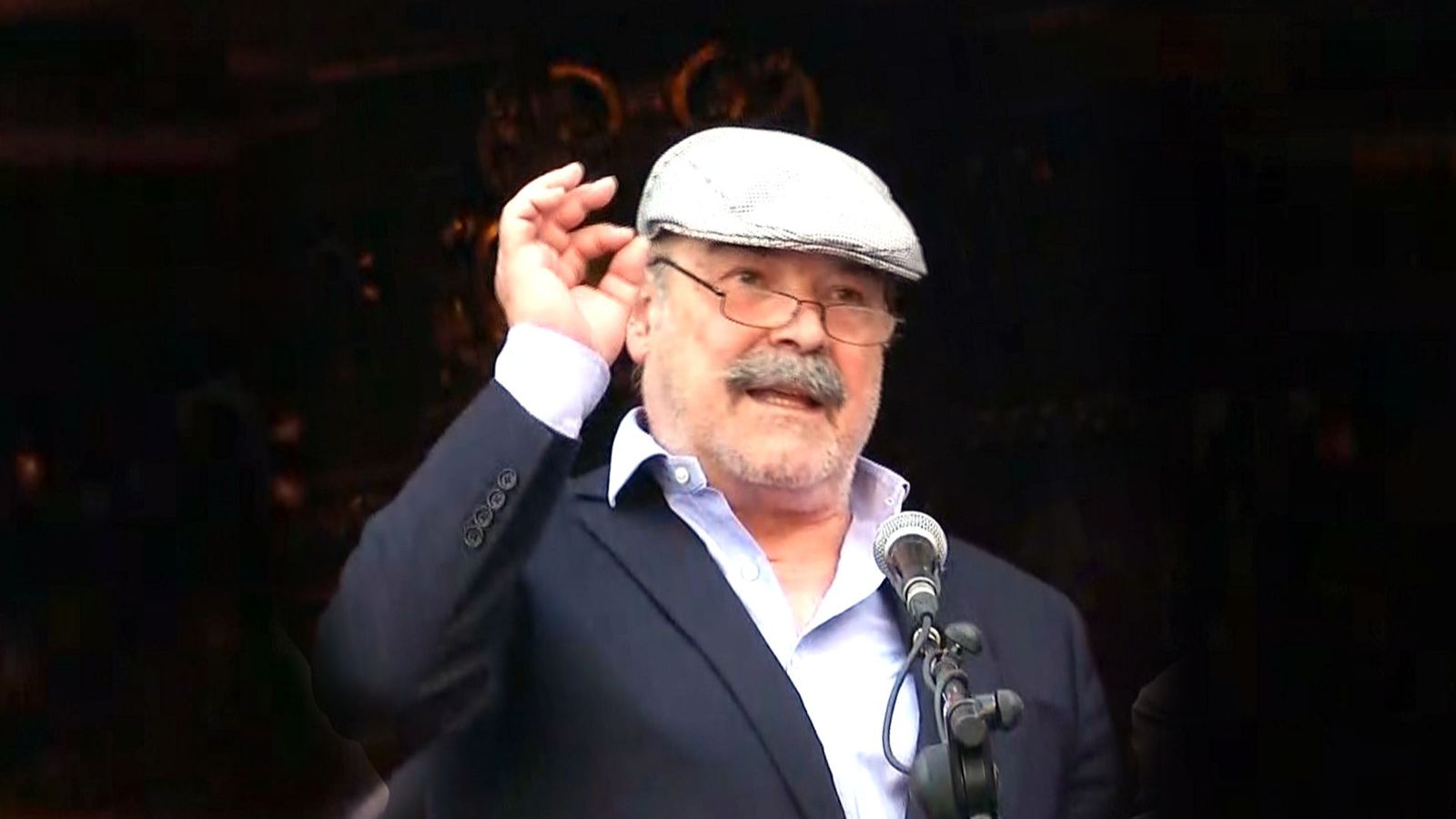 Antonio Resines inaugura la fiesta más castiza de Madrid
