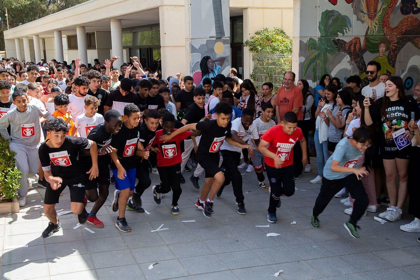Más de 200.000 alumnos participarán en la carrera solidaria de Save The Children 'Kilómetros de solidaridad'