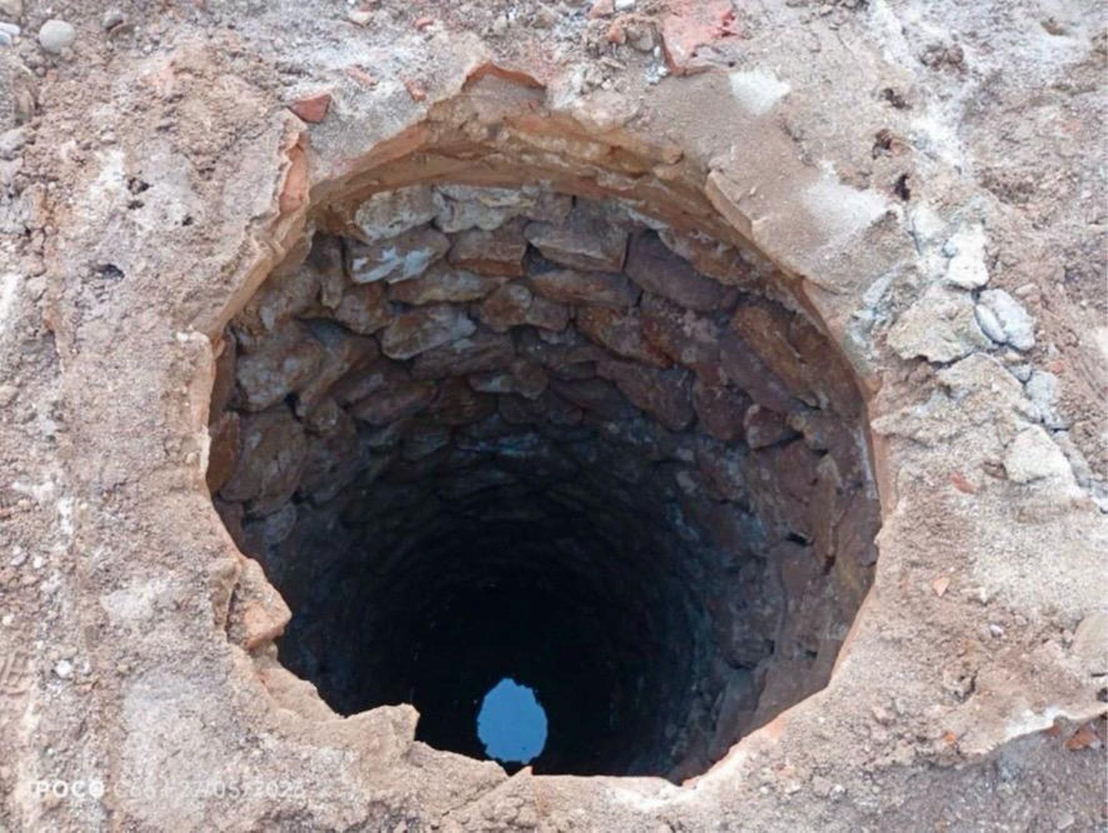 El pozo, original lacus romano, en la plaza de los Santos Niños de Alcalá de Henares