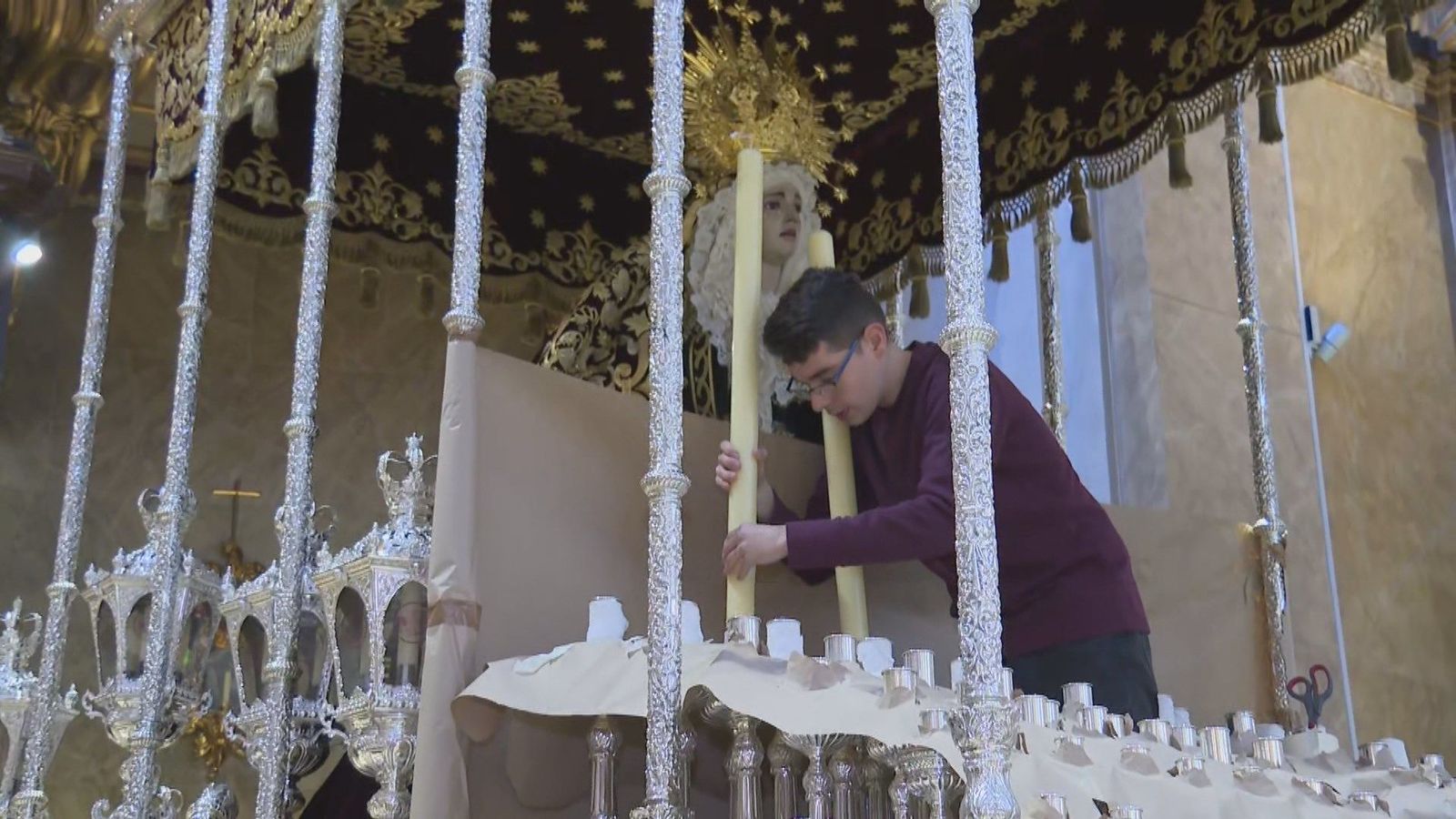 La Hermandad de los Estudiantes se prepara para el comienzo de la Semana Santa