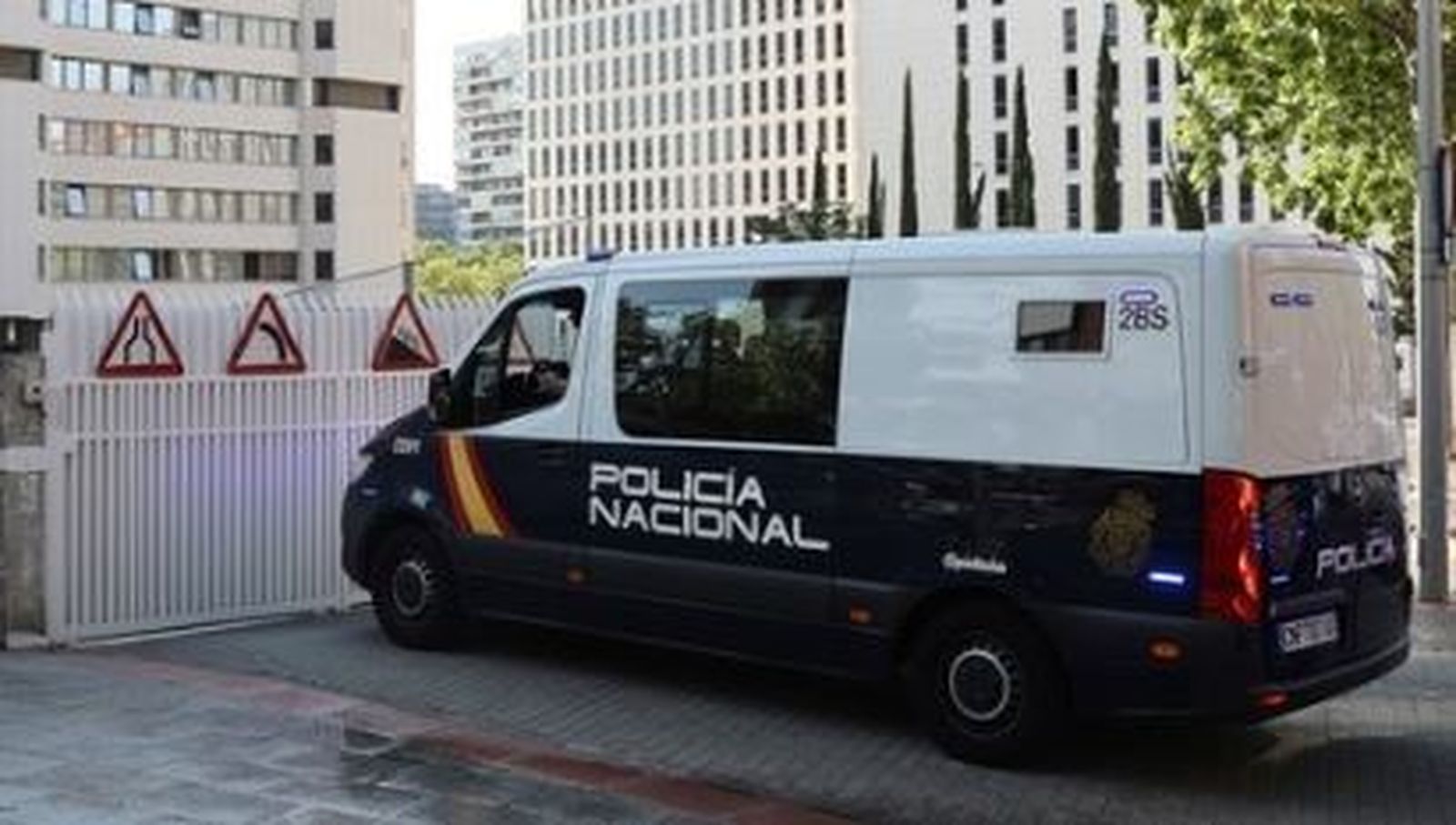 Furgón de Policía Nacional