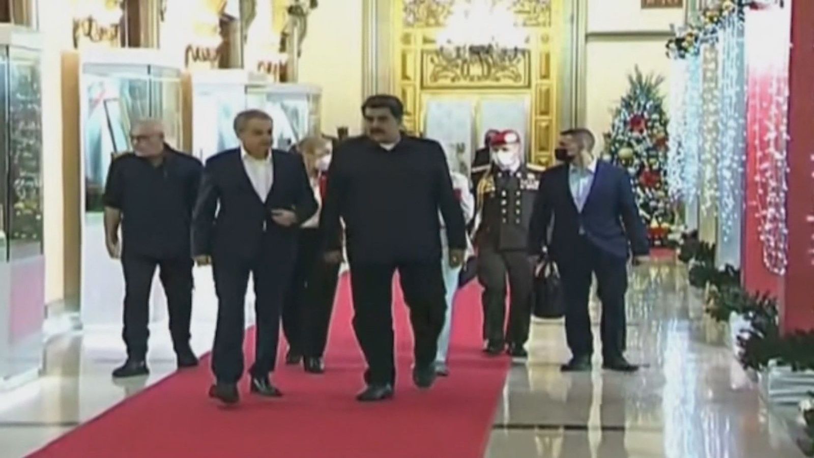 Un alto cargo de Estados Unidos plantea retirar el visado a Zapatero por su apoyo al chavismo